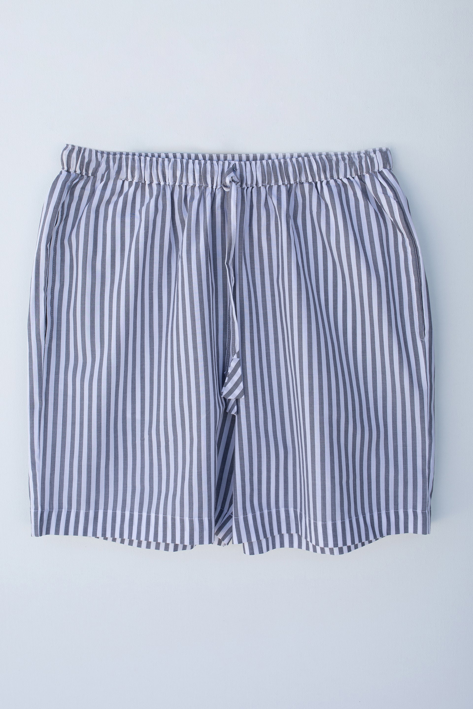 EVERYDAY WOMEN SHORTS IN STRIPS